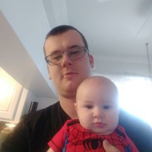 Meet your Posher, Cameron